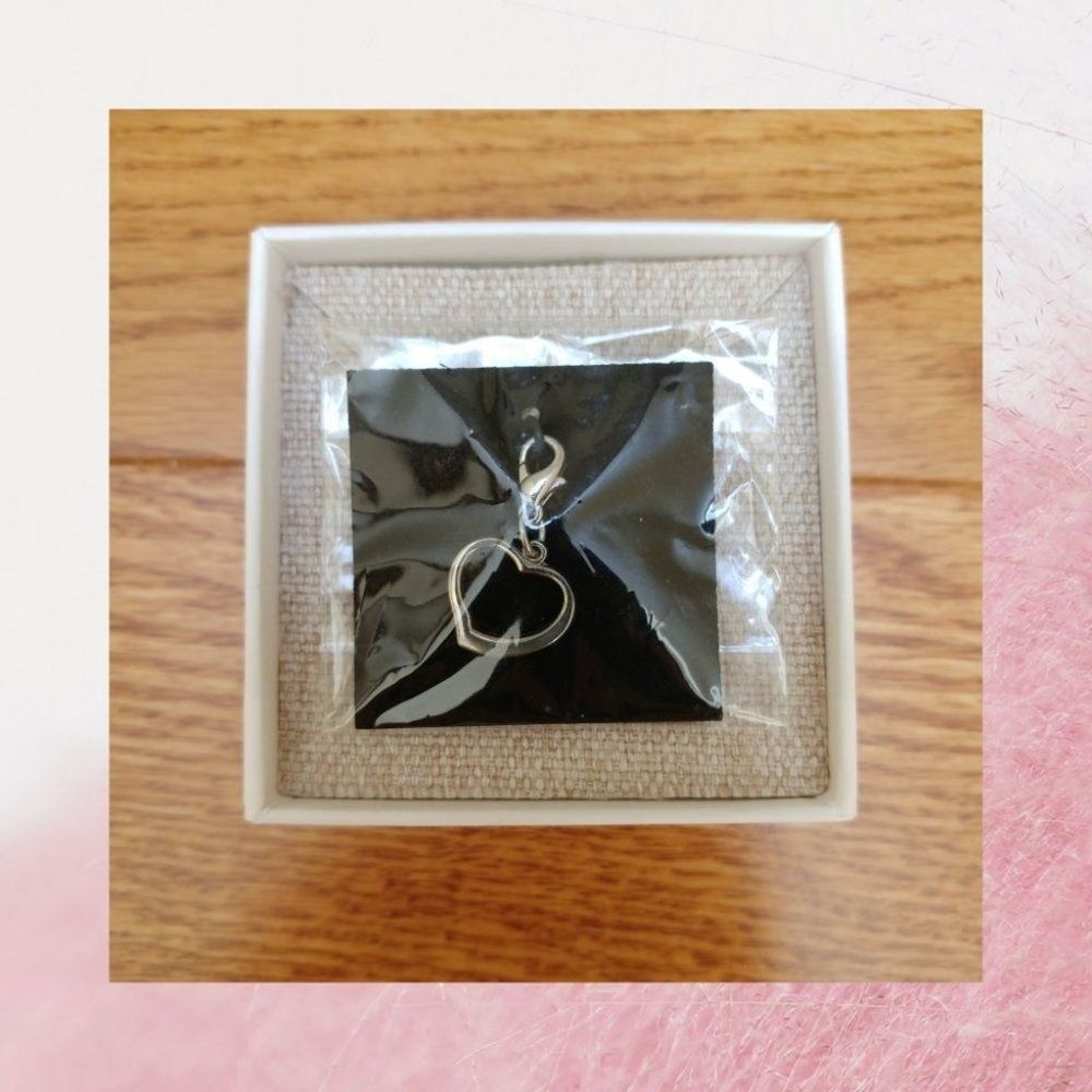 Heart charm pendant